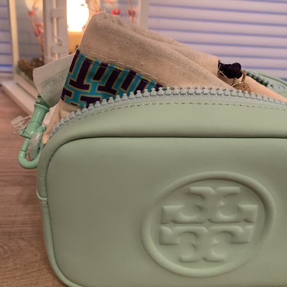 NWT Tory Burch Perry Bombe Matte Mini Crossbody Bag in Mint Chip - Picture 6 of 6